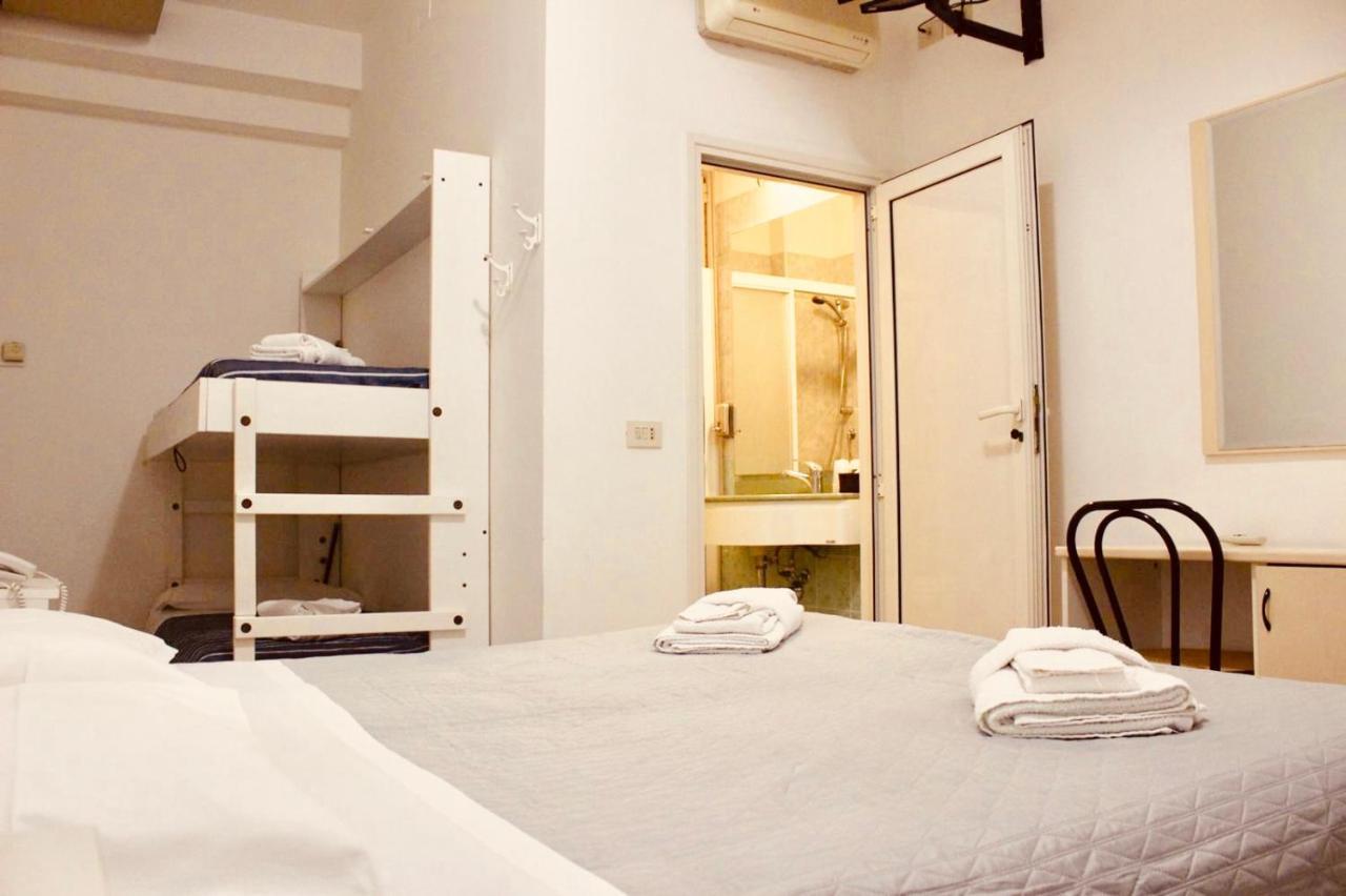 רימיני Hotel Villa Lieta מראה חיצוני תמונה